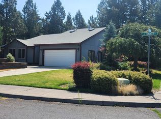 611 NE Tracker Ct, Bend, OR 97701