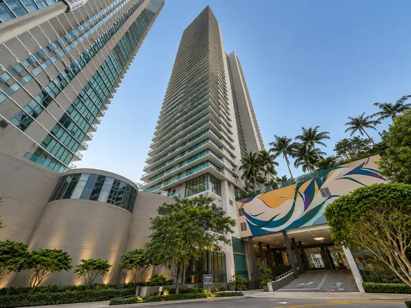 3131 NE 7th Ave, Miami, FL