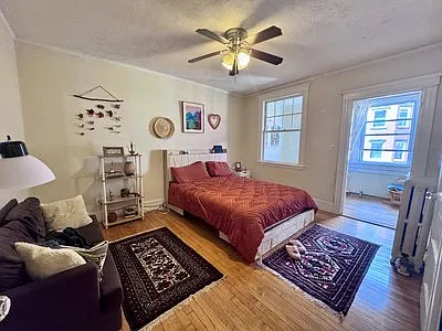 14 Centre St #4 — Photo 2