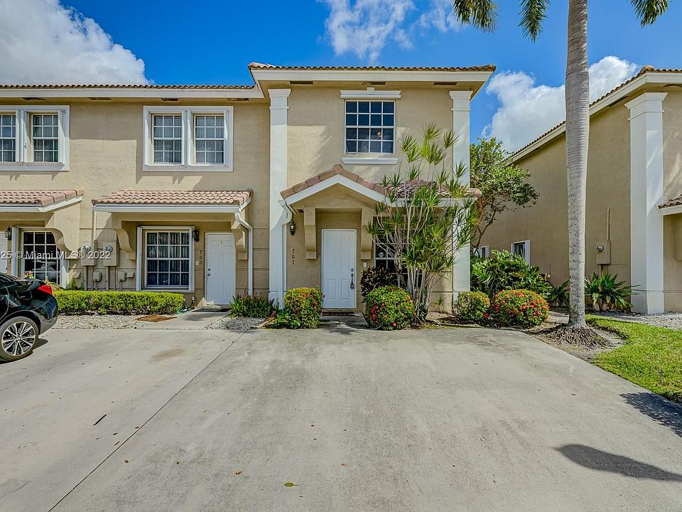 1st image of 707 SW 122nd Ave #707