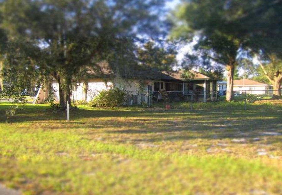 2nd image of 302 Volvo Ave