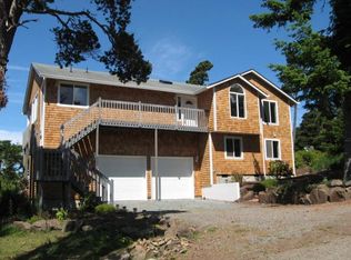 5380 Woodlawn St W, Tillamook, OR