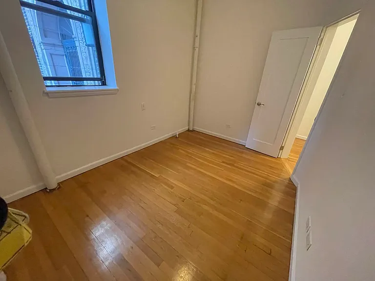 3121 29th St #1H — Photo 5