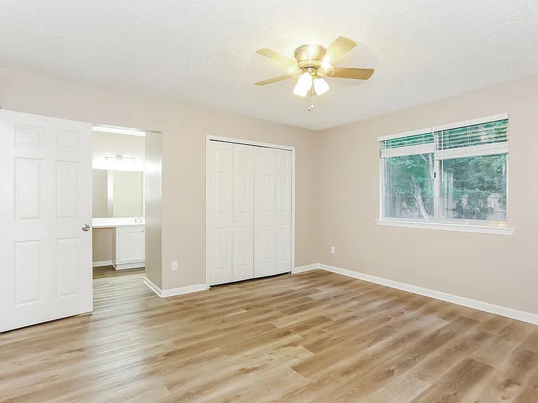 1704 Sandy Hollow Loop — Photo 11