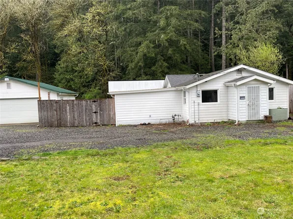 2272 Northlake Way NW, Bremerton, WA 98312