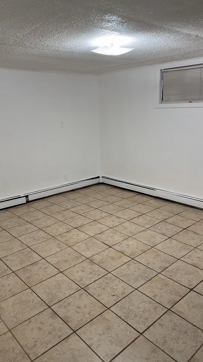 Building Photo - 137 N 19th St #1