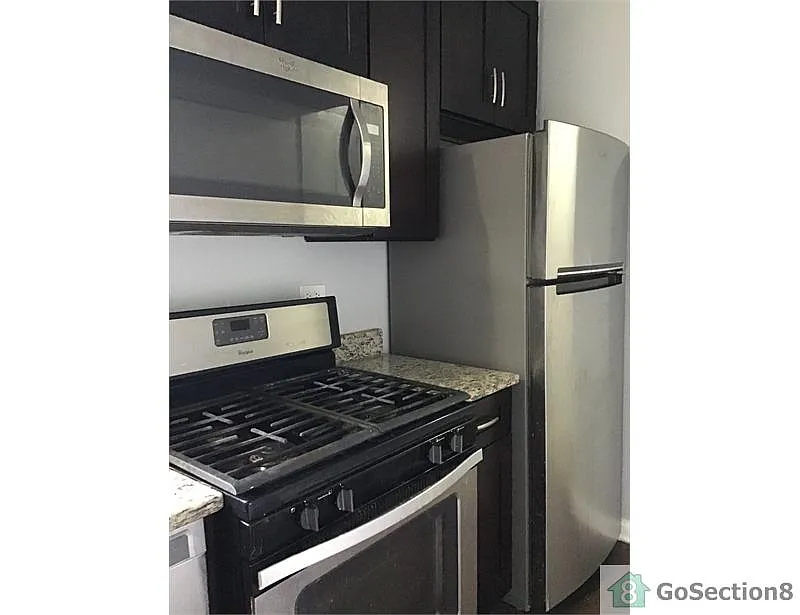 4413 S Prairie Ave #3 photo 1