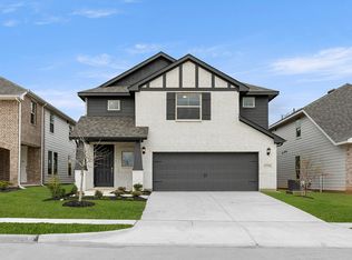 1716 Edgeway Dr, Aubrey, TX 76227
