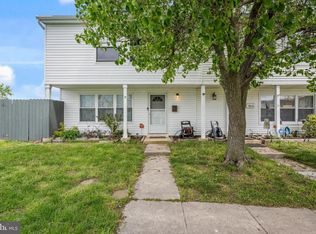 9 Lawrence Ct, Sicklerville, NJ 08081