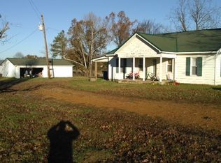 920 Jackson School Rd, Benton, KY 42025