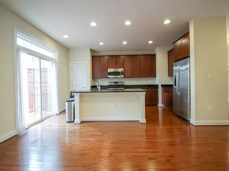 8070 Criaza Branch Ct — Photo 6