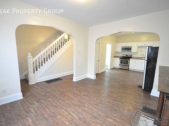 4th image of 232 Chittenden Ave