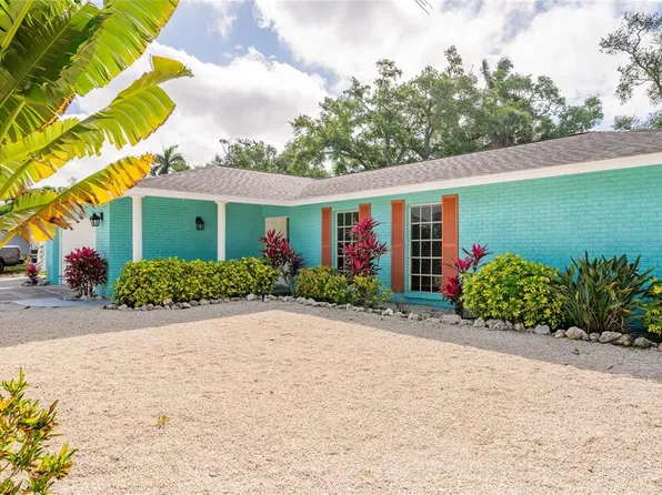 1133 Montezuma Dr, Bradenton, FL 34209