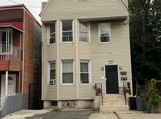 167 Bergen Ave #2B, Jersey City, NJ 07305