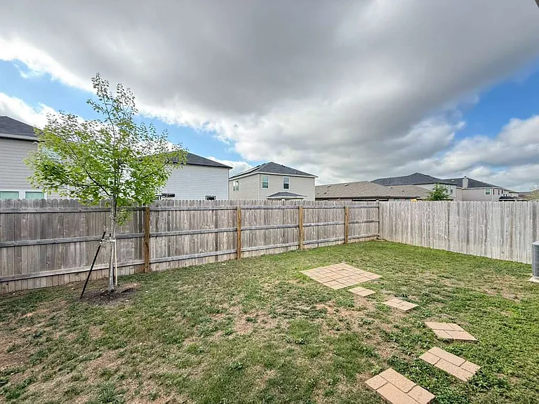 323 Deer Crest Dr — Photo 19