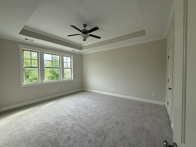2812 Americus Dr — Photo 10