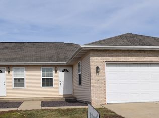 109 Genoa Dr, Springfield, IL 62703