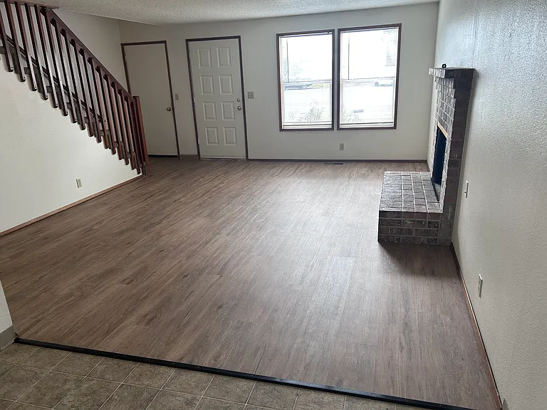 970 SW 178th Pl — Photo 3