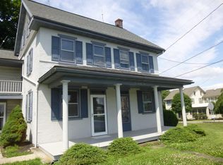 224 W Newport Rd, Lititz, PA 17543