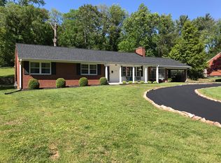 3529 Pinevale Rd, Roanoke, VA 24018