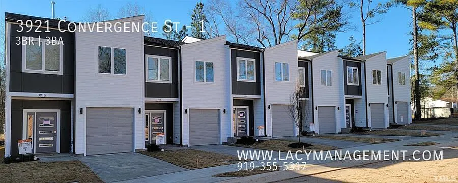 3 bed, 2.5 bath, 1500 sqft, $1,845 — Photo 4
