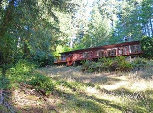5470 Little Woahink Dr, Florence, OR 97439