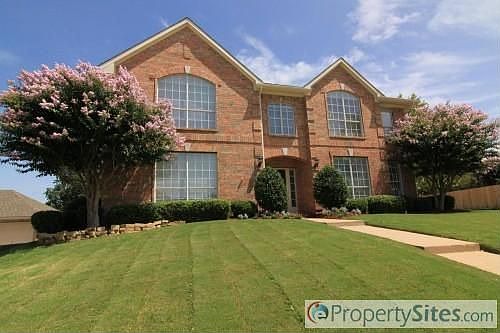 1st image of 831 Forest Lakes Dr