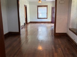 5547 Goodman St, Merriam, KS 66202