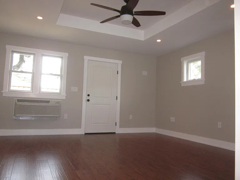 395 S Genevieve Ln — Photo 3