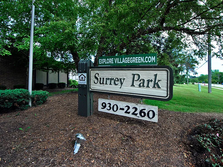 Surrey Park Apartments — Photo 31