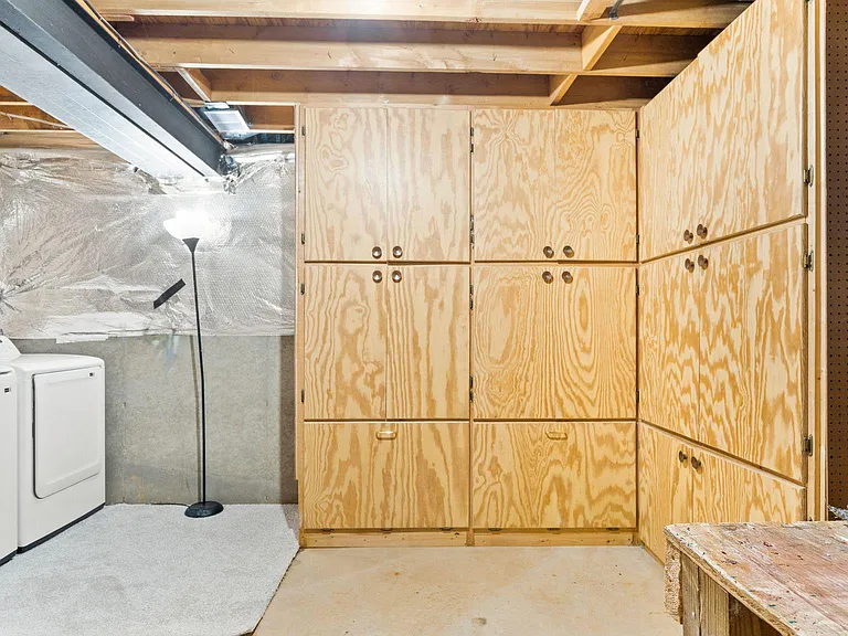 4453 Holly Ave — Photo 39