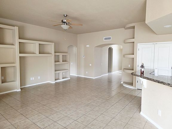 4th image of 5705 Ireland Dr