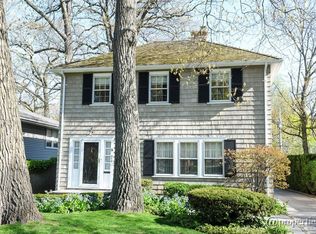 510 E Scranton Ave, Lake Bluff, IL 60044