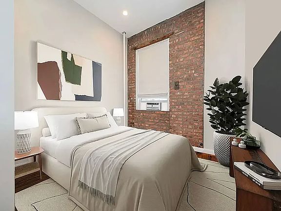 2nd image of 145 W 10th St APT 3C