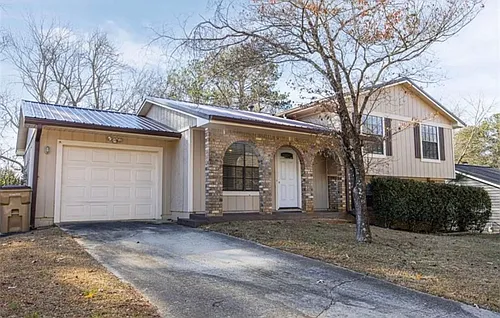 597 Wilmont Dr Photo 1