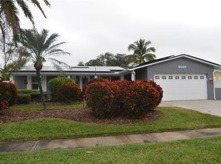 6059 16th Ln NE, Saint Petersburg, FL 33703