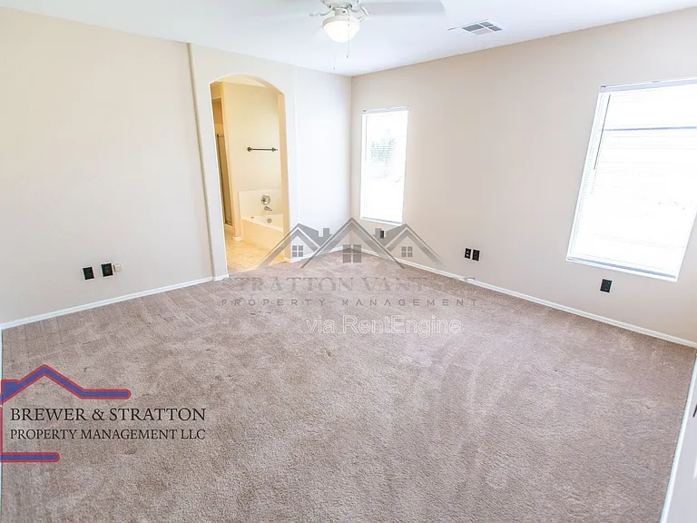 4962 E Holmes Ave — Photo 39
