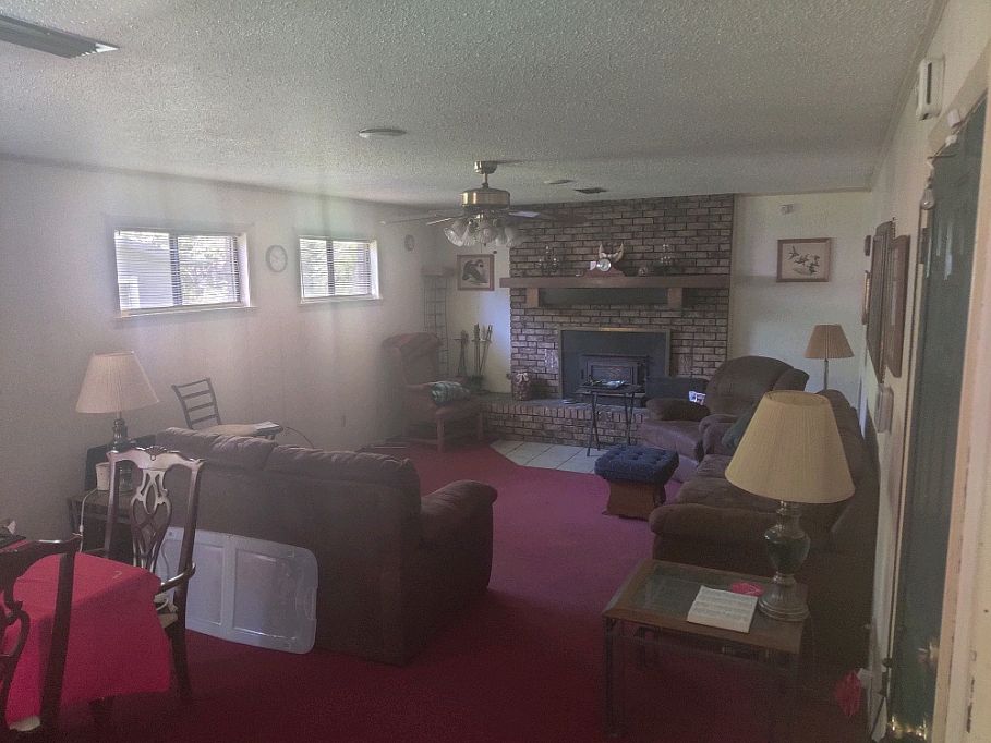 2nd image of 120 Valerie Dr
