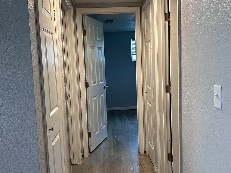 7715 Topay Ln — Photo 7