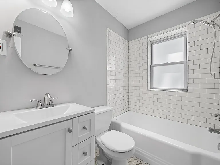 1010 Sanford Ave #1 — Photo 12