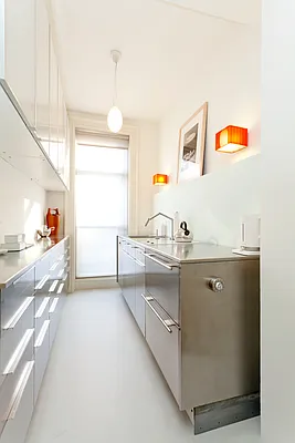 Rented by City Connections Realty | media 24