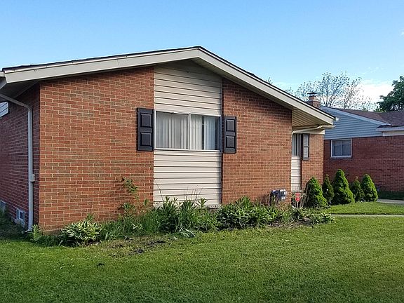 2nd image of 30045 Malvern St