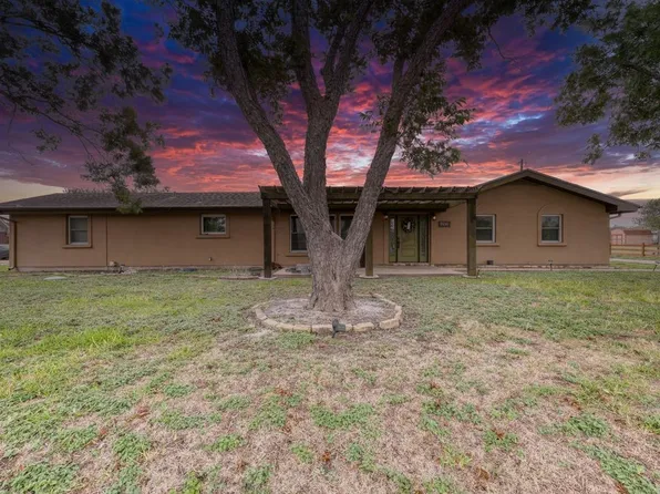 4005 Ridge Trl, Robstown, TX 78380