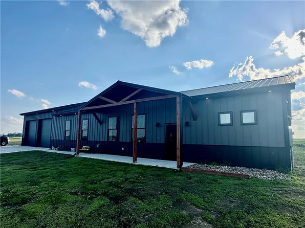 6225 W 140th St S, Mitchellville, IA 50169