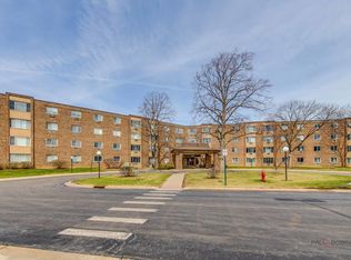1880 Bonnie Ln APT 116, Hoffman Estates, IL