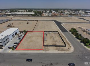 5706 Woodmere Dr, Bakersfield, CA 93313