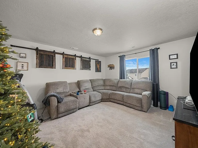 203 S Horton St — Photo 21
