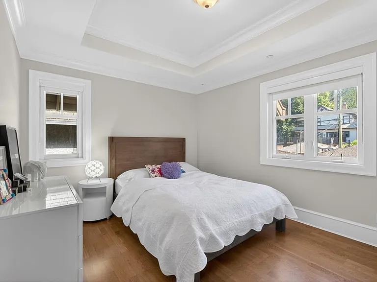 1912 W 36th Ave — Photo 22
