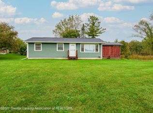 2529 S Smith Rd, Eaton Rapids, MI 48827