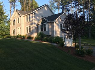 23 Juniper Dr, Bedford, NH 03110